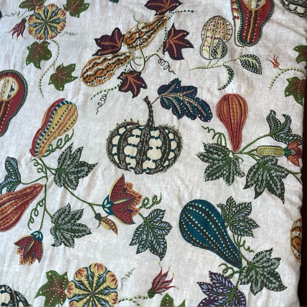 Pottery Barn Aldo Pumpkin Embroidered Table Throw Fall/Thanksgiving #1
